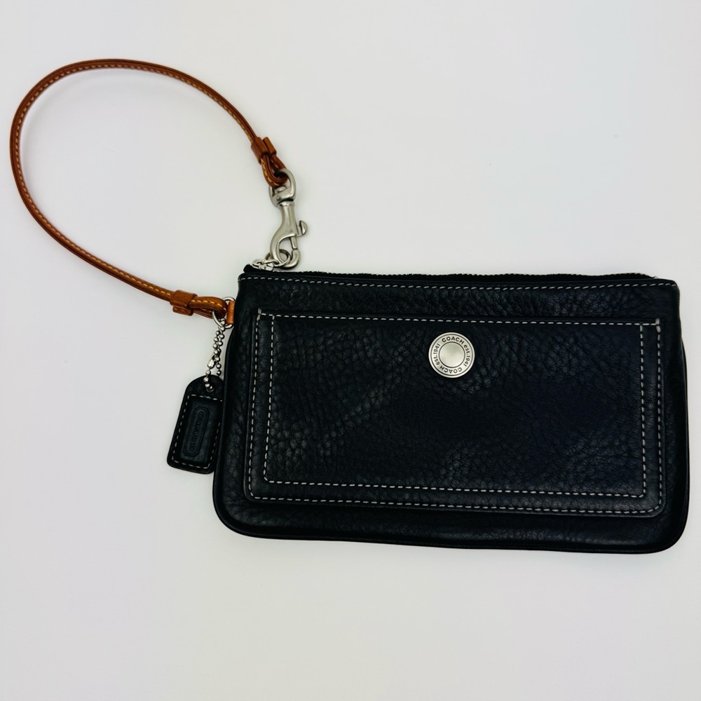 Coach Vintage Wristlet Pebbled Black Leather, brown strap. Hangtag included.